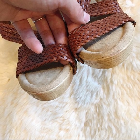 G.H. Bass & Co Sadie Heeled Sandals - 7.5M - Picture 6 of 6